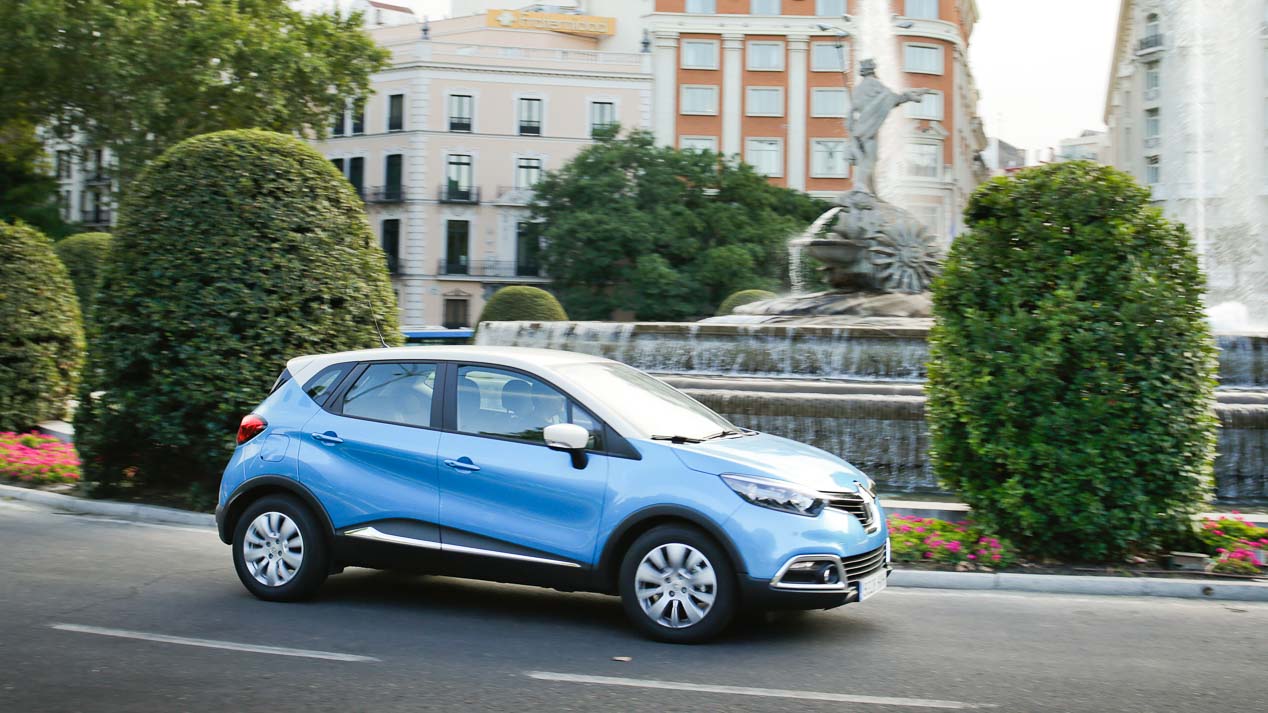 Nissan Juke dCi vs Peugeot 2008 1.6 BlueHDi vs Renault Captur dCi