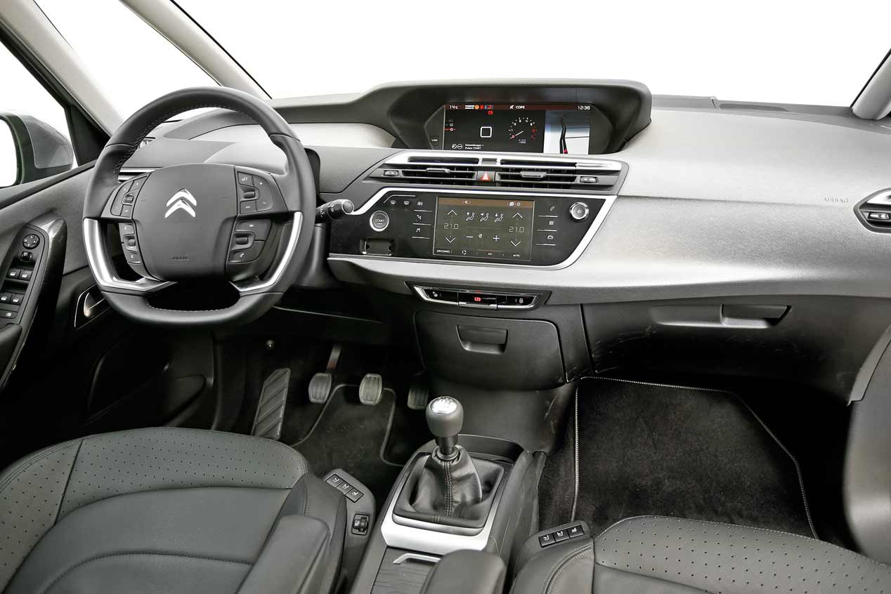A prueba los Renault Scénic y Citroën C4 Picasso