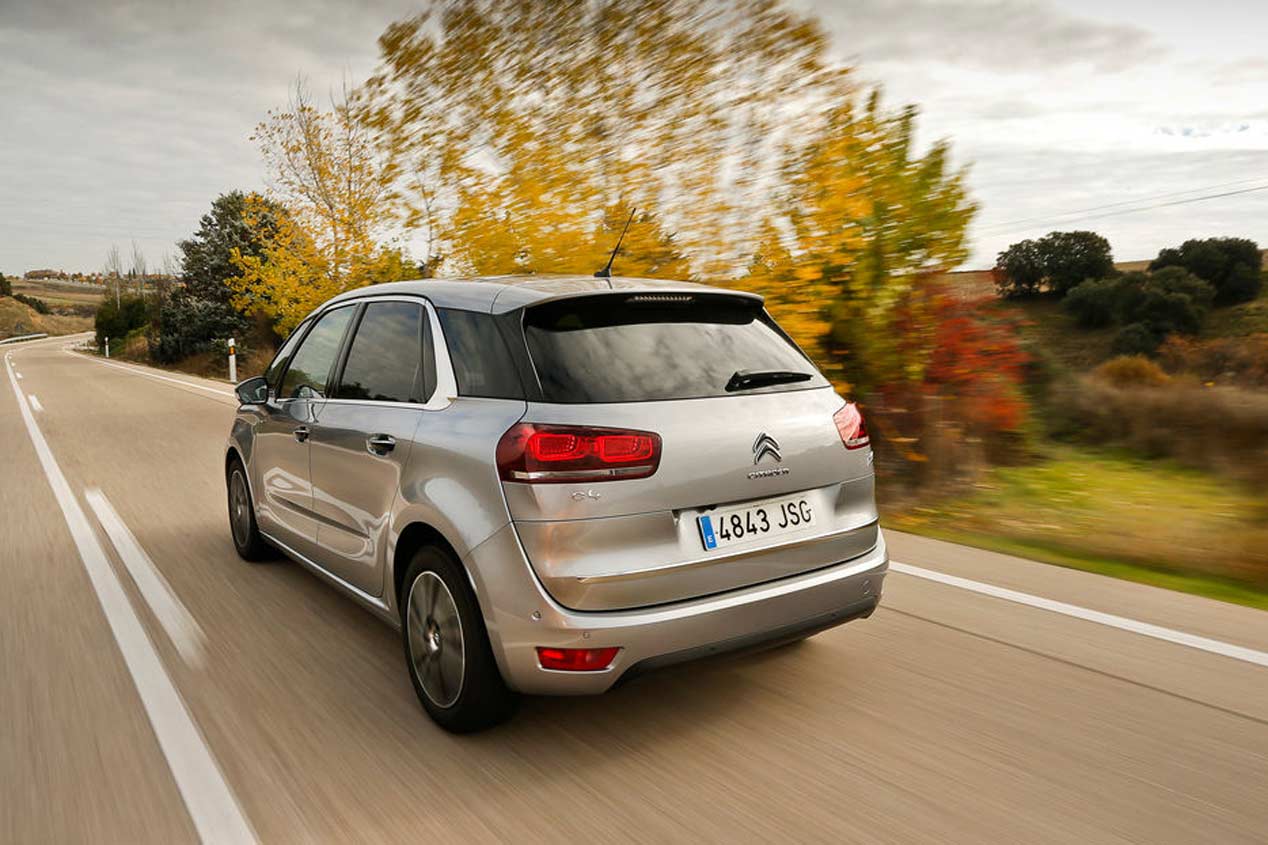 A prueba los Renault Scénic y Citroën C4 Picasso