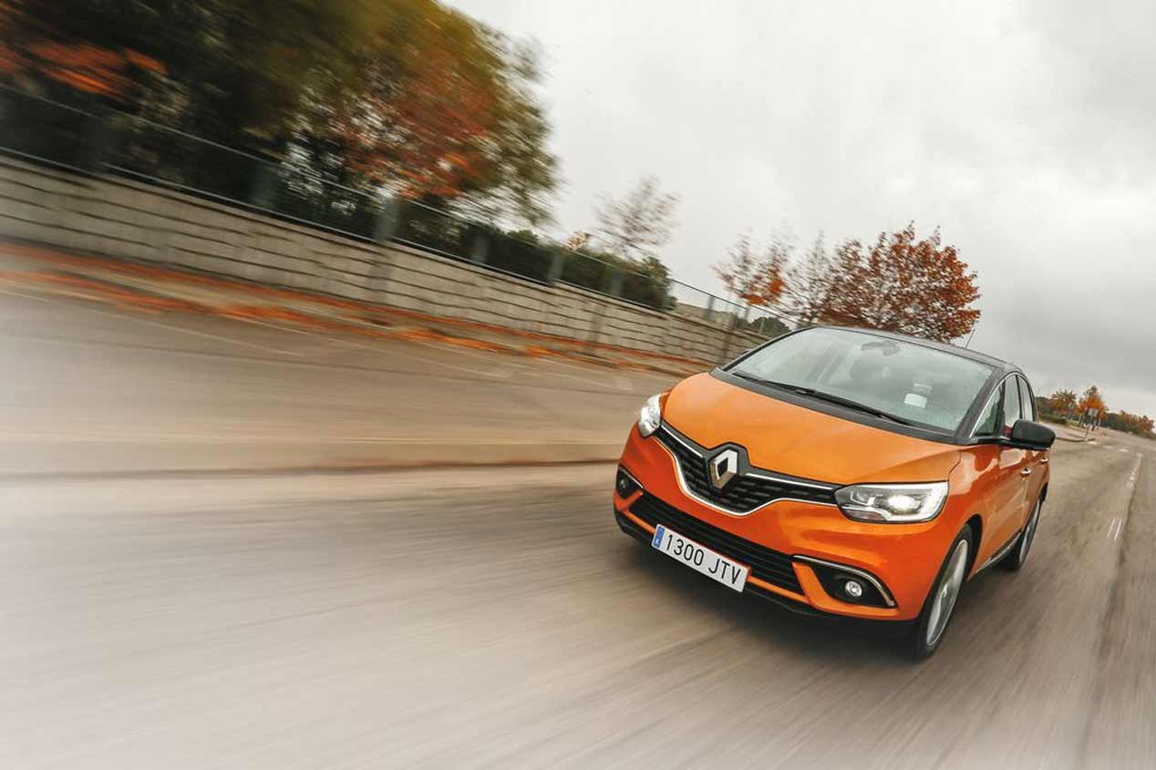 A prueba los Renault Scénic y Citroën C4 Picasso