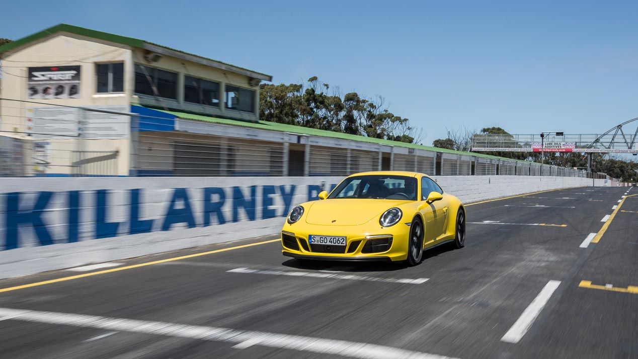 Porsche 911 GTS, un súperdeportivo que enamora cada día o en circuito