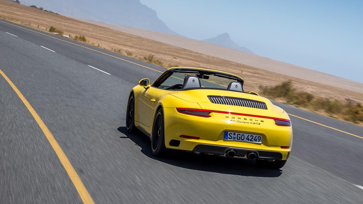 Porsche 911 GTS, un súperdeportivo que enamora cada día o en circuito