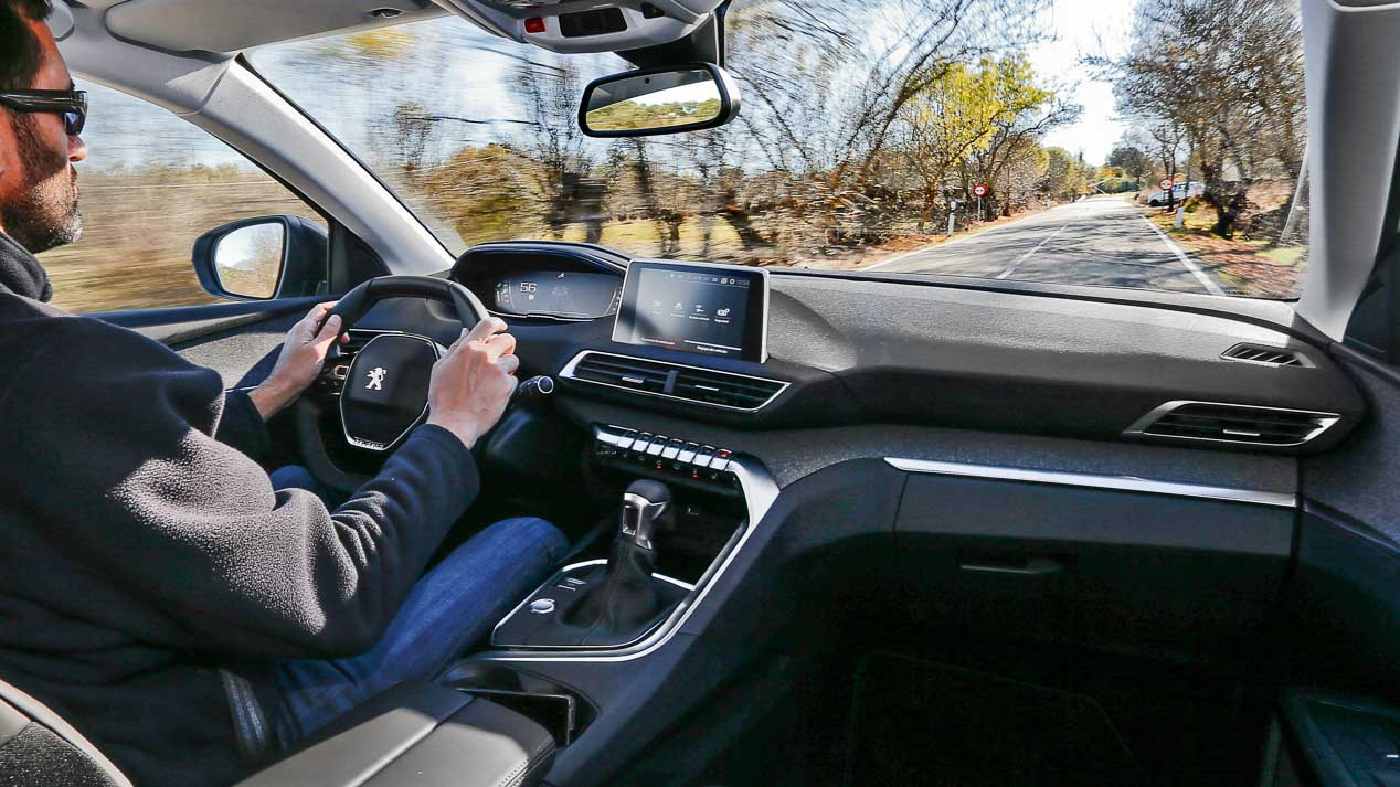 Peugeot 3008 vs Volkswagen Tiguan, ¿cuál es mejor SUV?