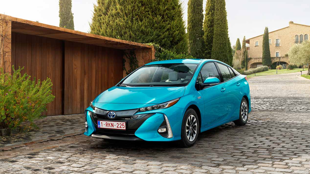 Toyota Prius Plug-in 2017, nueva generación del híbrido enchufable