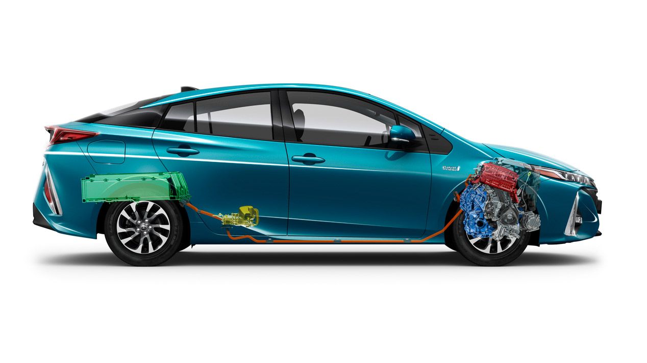 Toyota Prius Plug-in 2017, nueva generación del híbrido enchufable