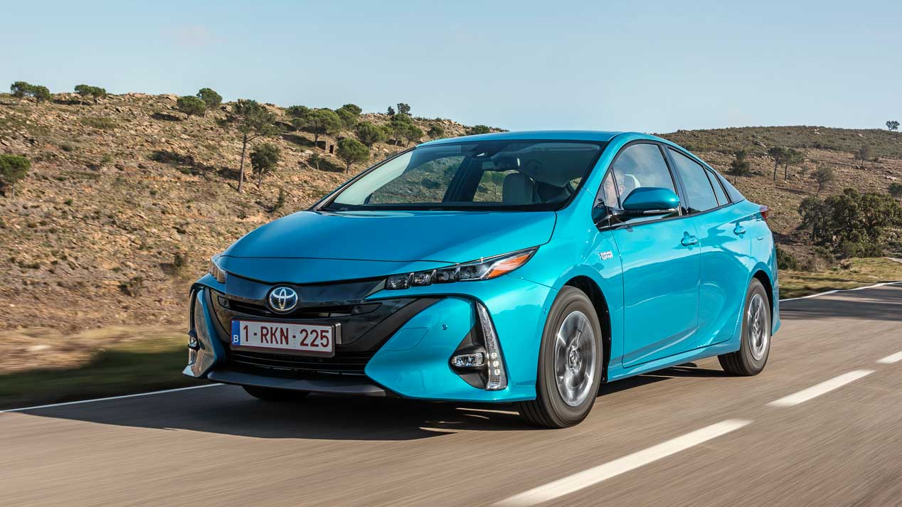 Toyota Prius Plug-in 2017, nueva generación del híbrido enchufable