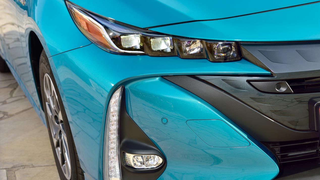 Toyota Prius Plug-in 2017, nueva generación del híbrido enchufable