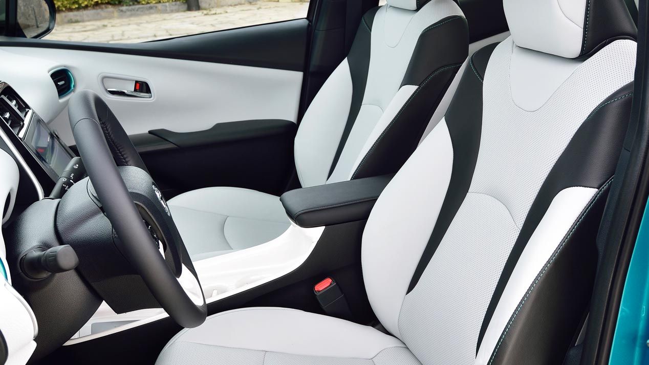 Toyota Prius Plug-in 2017, nueva generación del híbrido enchufable