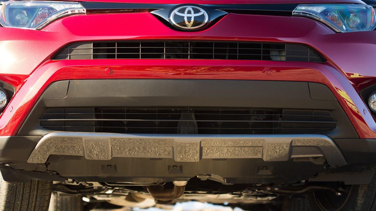Toyota RAV4 Adventure, con una imagen más campera