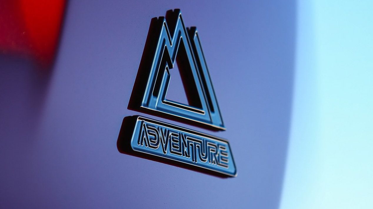 Toyota RAV4 Adventure, con una imagen más campera