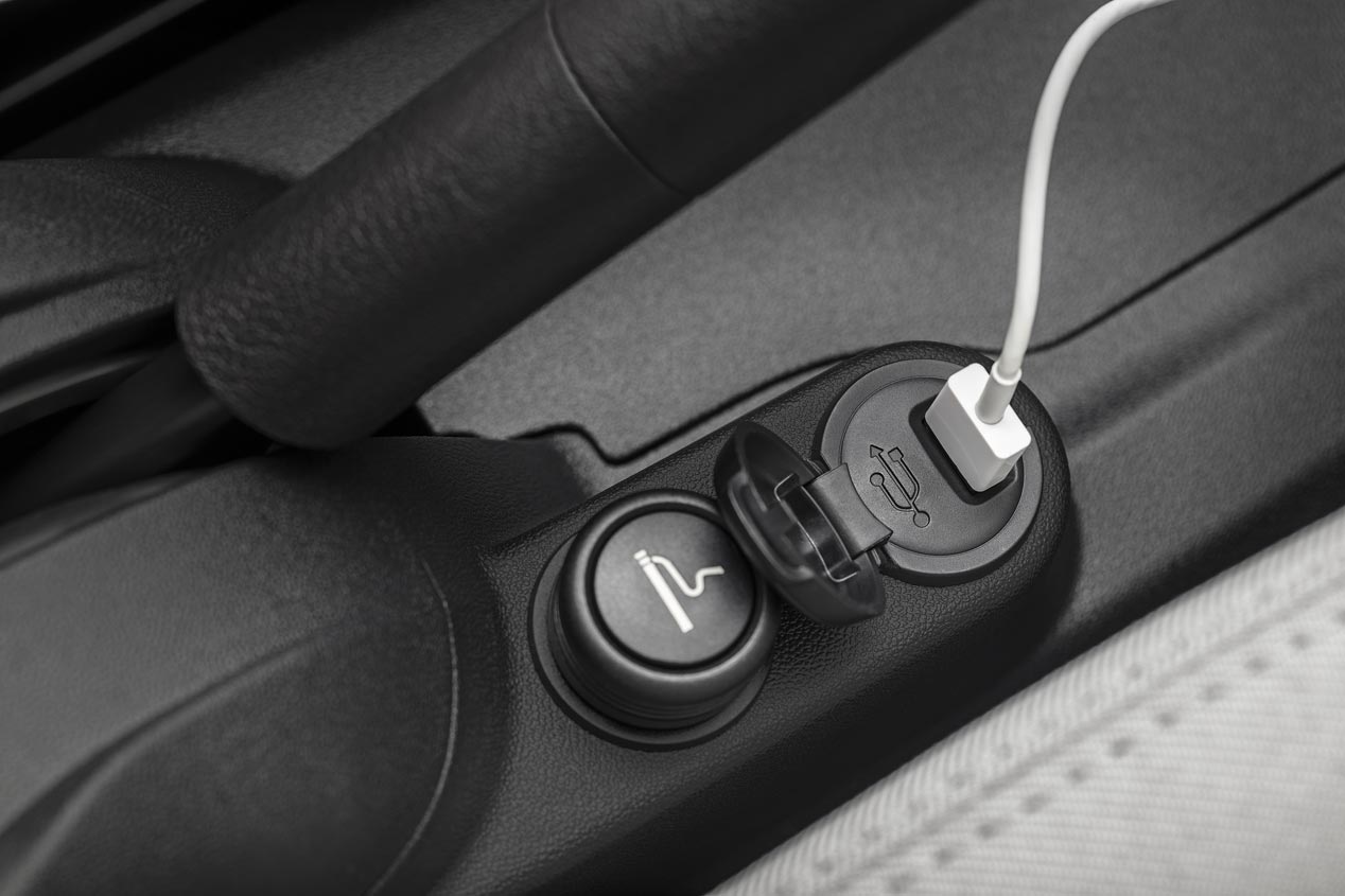 Citroën C-Elysée 2017, más tecnología