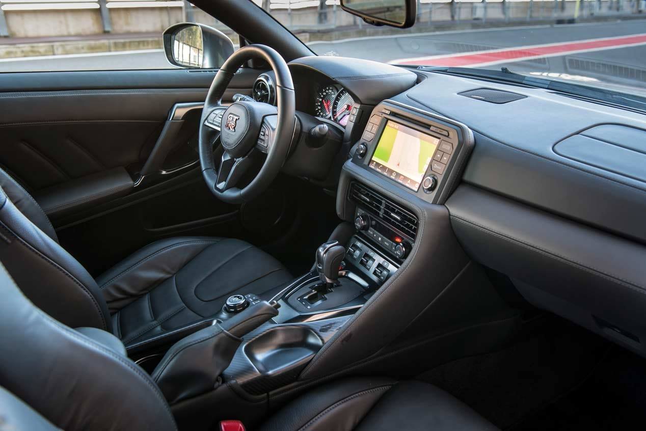 Así es el Nissan GT-R: un superdeportivo que levanta pasiones