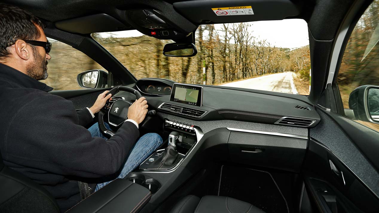 Duelo SUV: Seat Ateca 1.0 TSI vs Peugeot 3008 1.2 PureTech