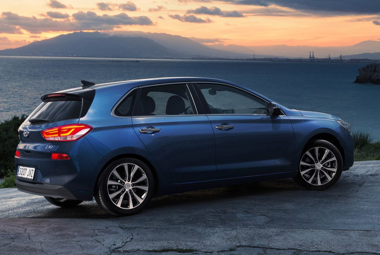 Hyundai i30 Wagon 2017, llega el compacto familiar