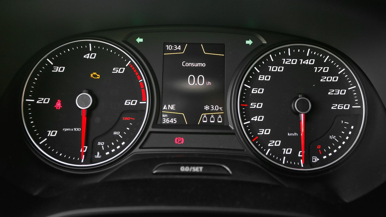 Opel Astra 1.6 CDTi vs Seat León 1.6 TDi: ¿qué compacto es mejor?