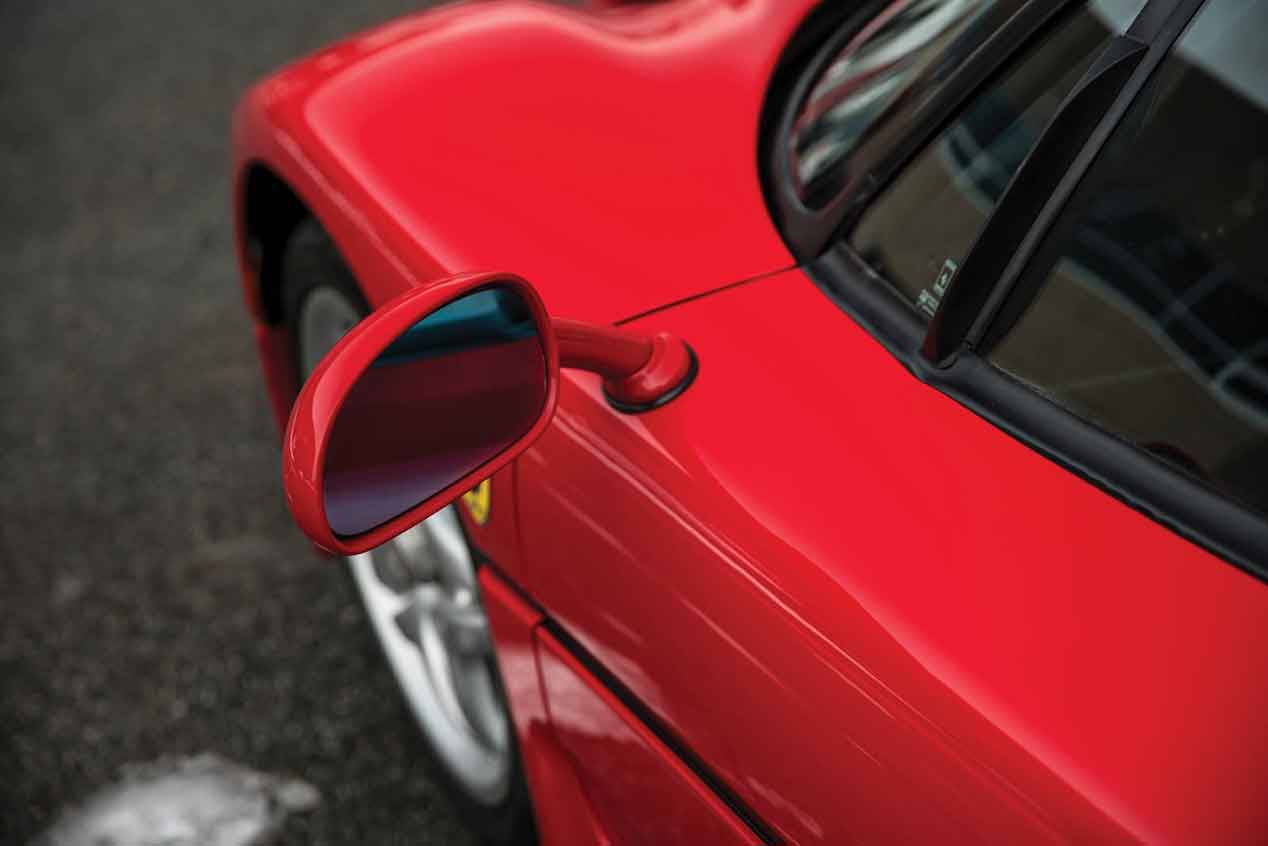 Sale a subasta el Ferrari F50 que perteneció a Mike Tyson