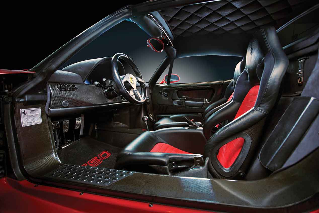 Sale a subasta el Ferrari F50 que perteneció a Mike Tyson