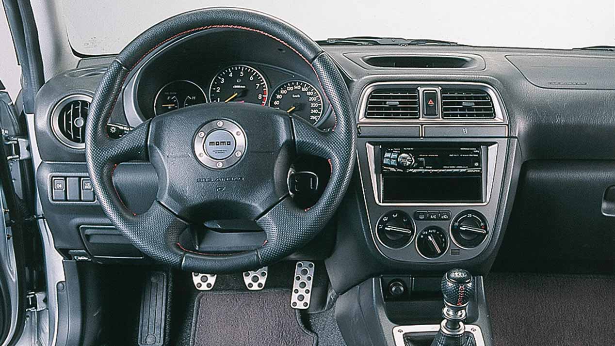 Dos leyendas deportivas: Mitsubishi EVO VII vs Subaru Impreza WRX STi
