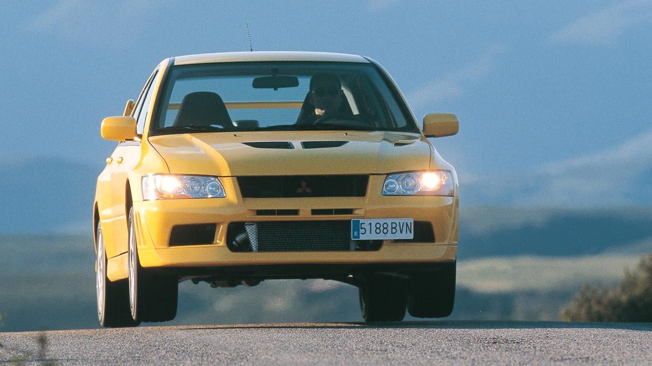 Dos leyendas deportivas: Mitsubishi EVO VII vs Subaru Impreza WRX STi