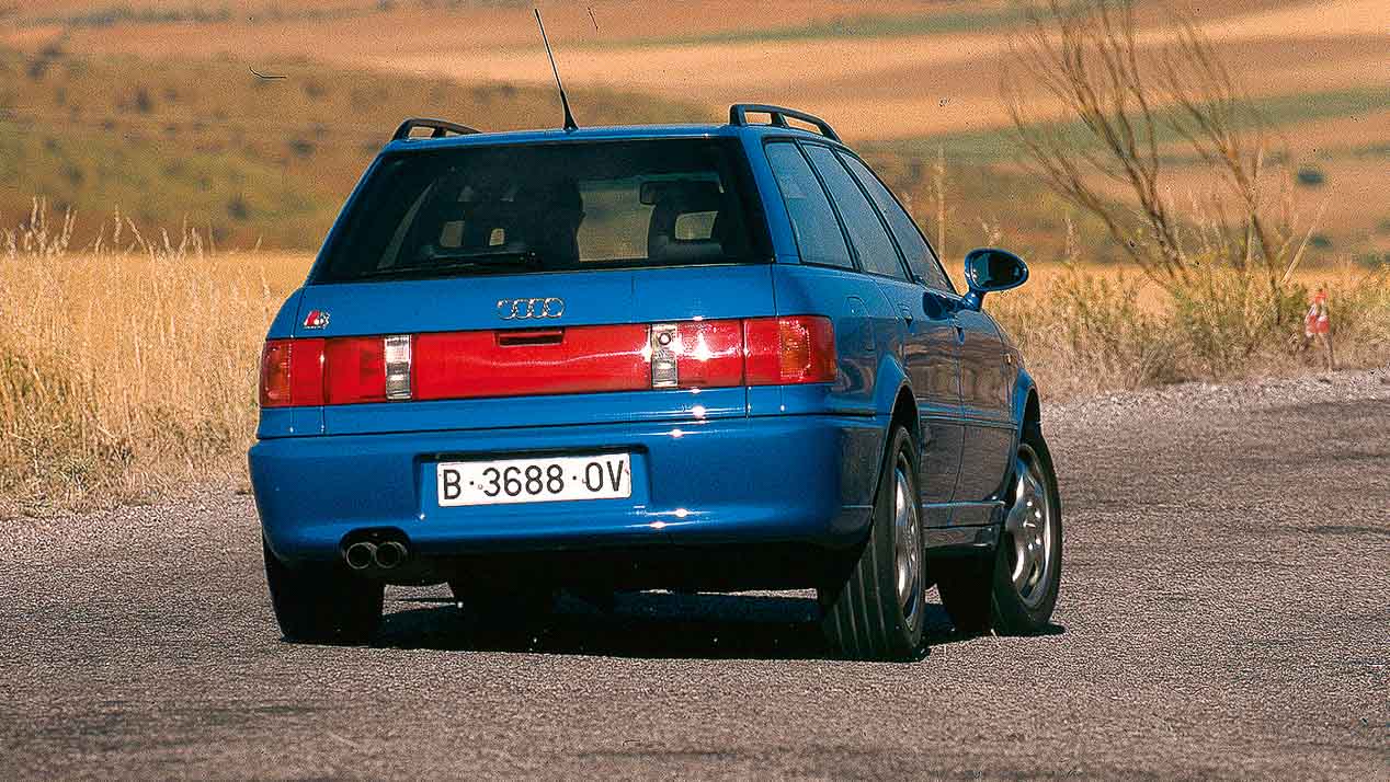 Prueba del Audi RS2, un deportivo mítico