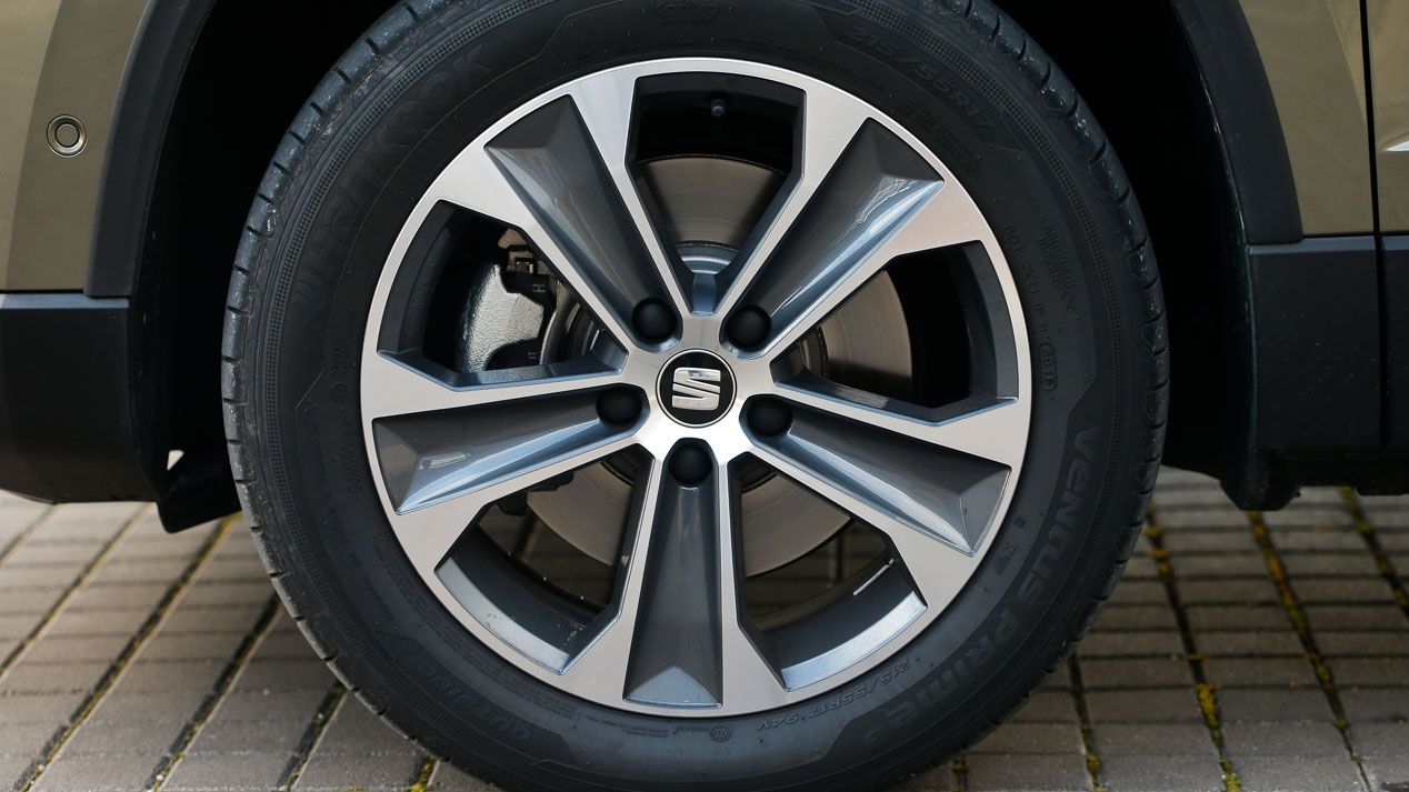 Comparativa: Seat Ateca 1.6 TDI vs Peugeot 3008 1.6 BlueHDi