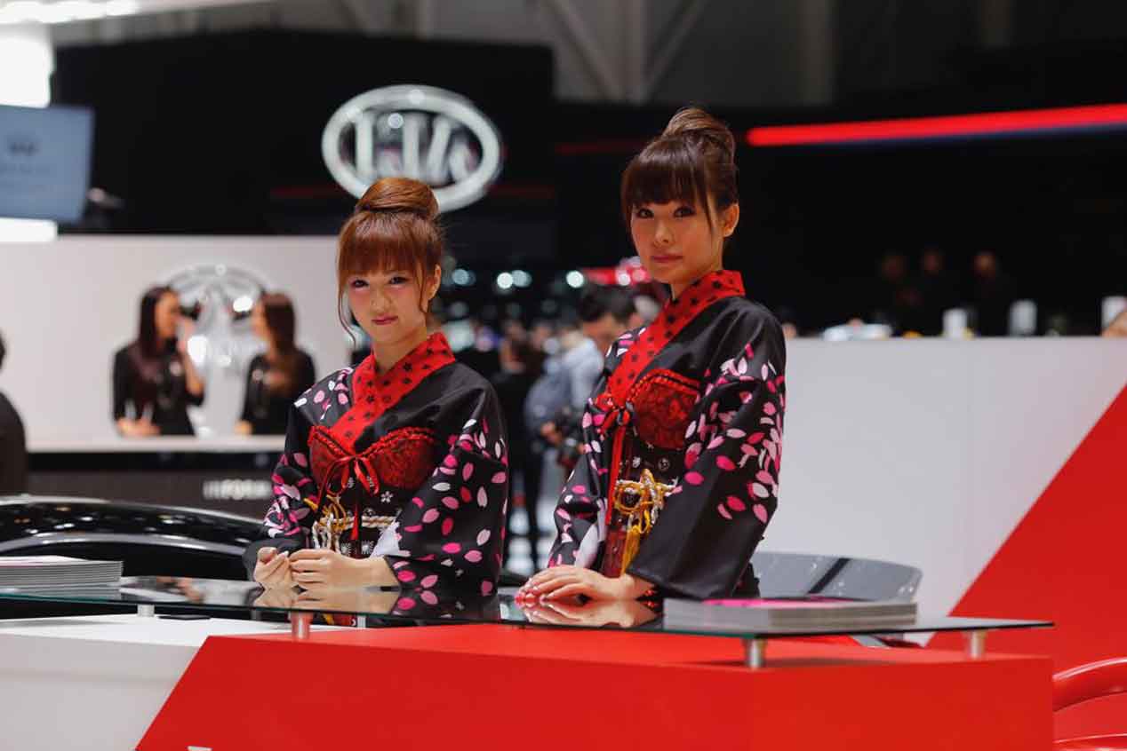 Las chicas más guapas del Salón de Ginebra 2017