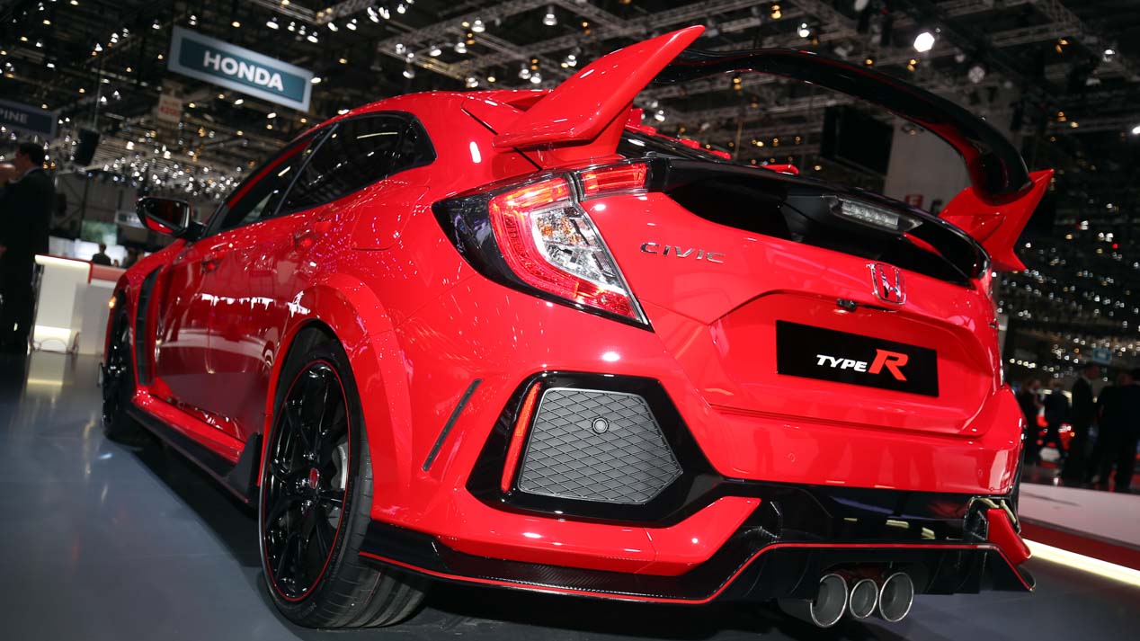 Los coches y las fotos más curiosas del Salón de Ginebra 2017
