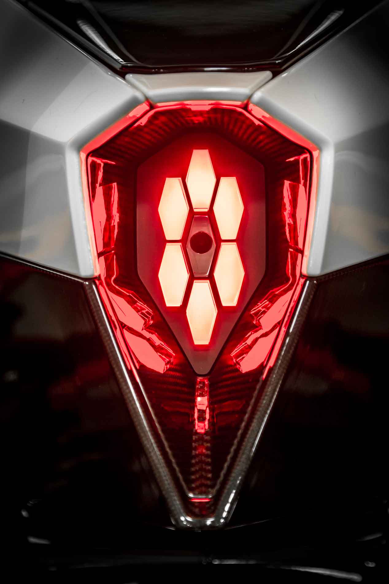 Vanda Electrics Dendrobium, el superdeportivo eléctrico llegado a Ginebra desde Singapur