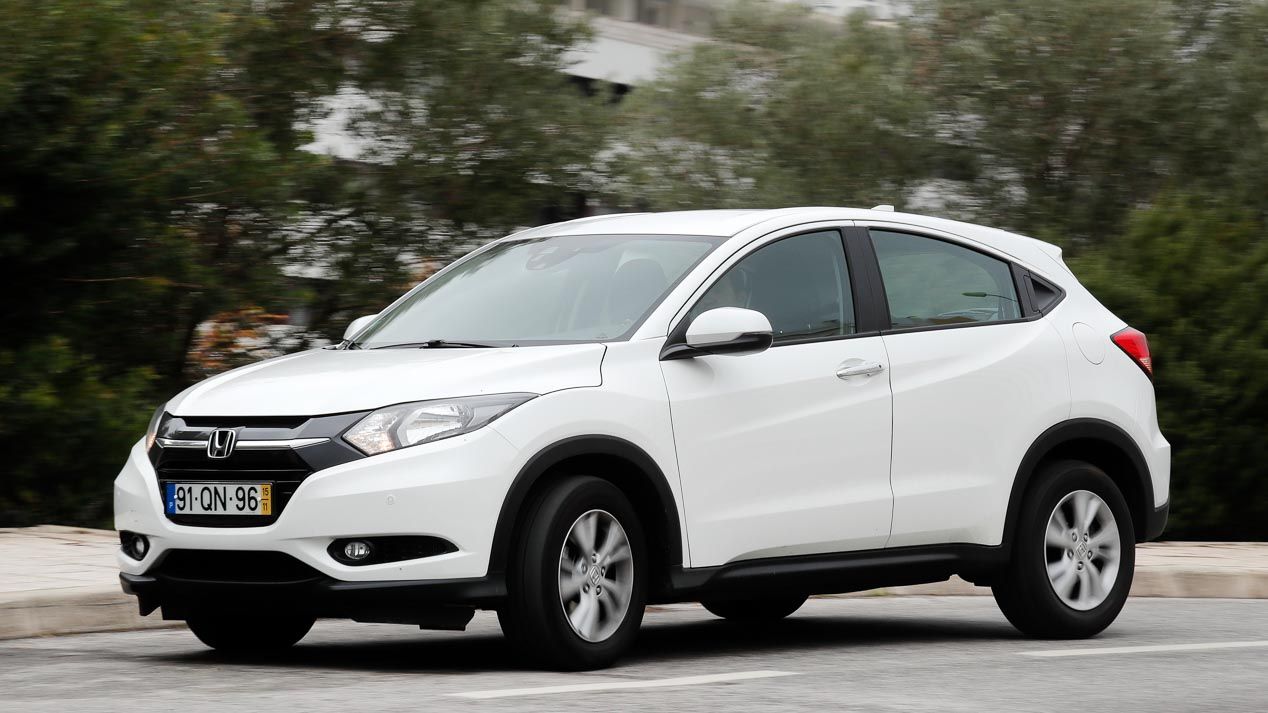 Comparativa SUV: Toyota C-HR vs Opel Mokka X vs Honda HR-V