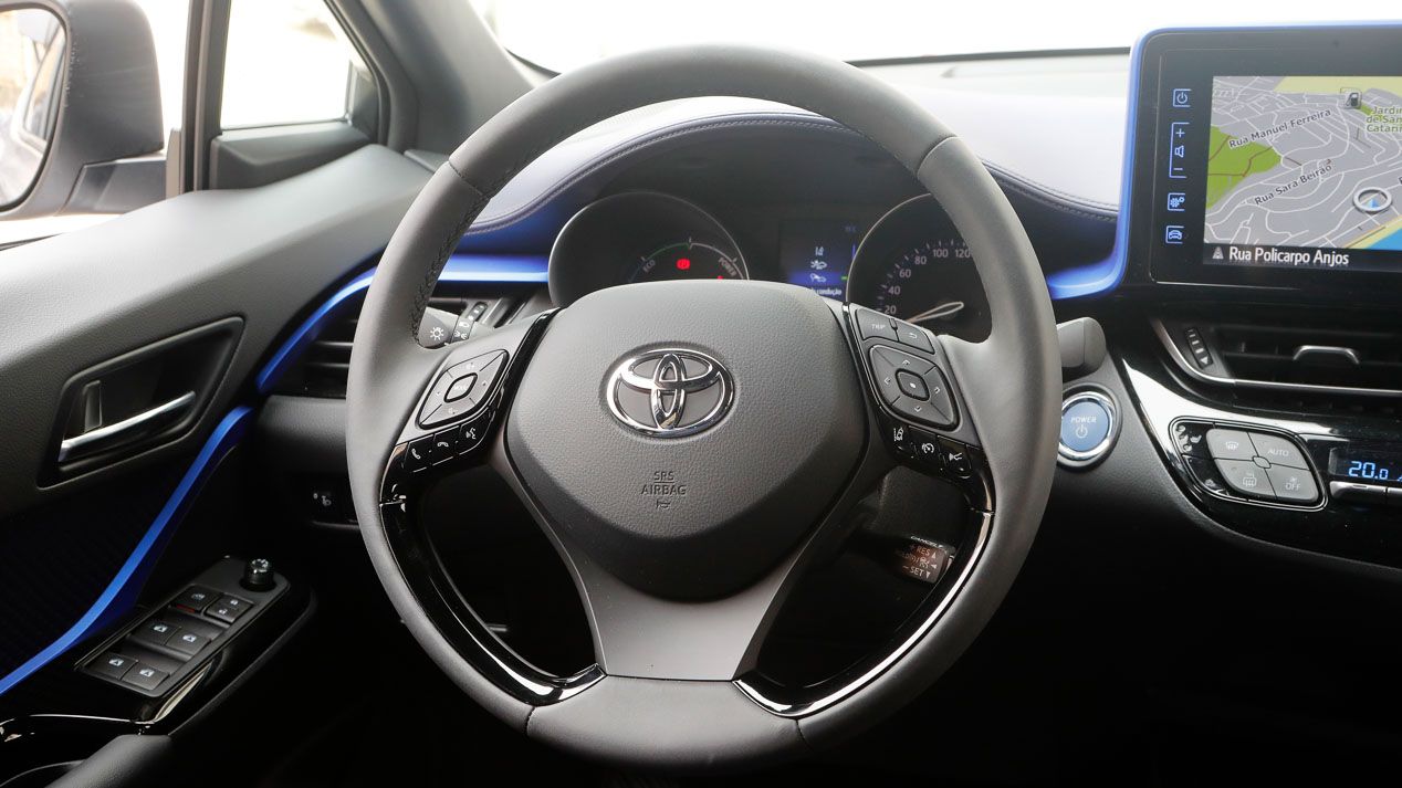 Comparativa SUV: Toyota C-HR vs Opel Mokka X vs Honda HR-V