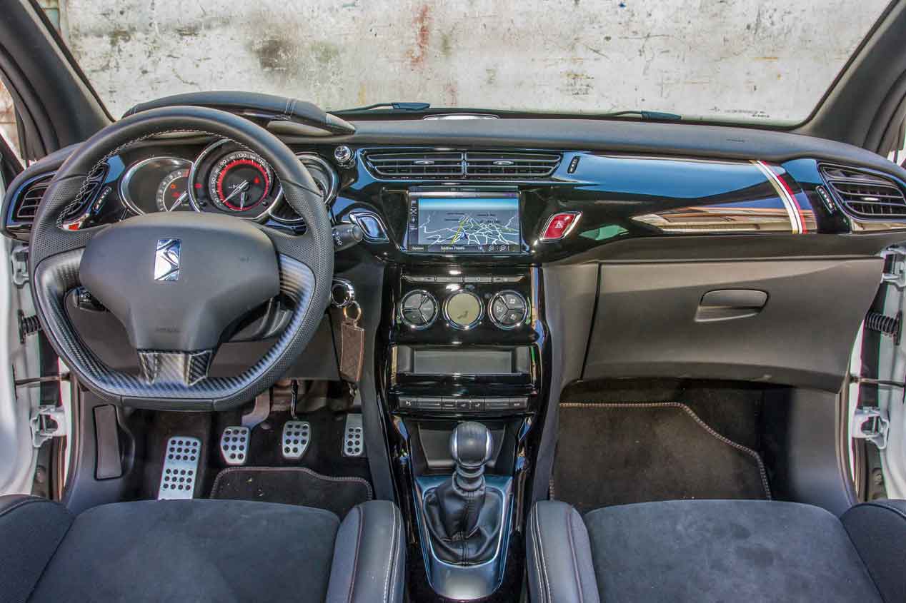 Probamos el DS 3 Performance, el GTI de DS