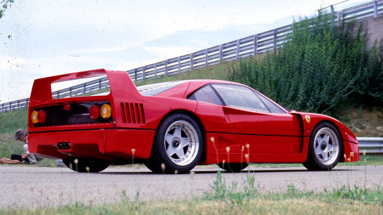 Ferrari F40: uno de los mejores deportivos de la historia