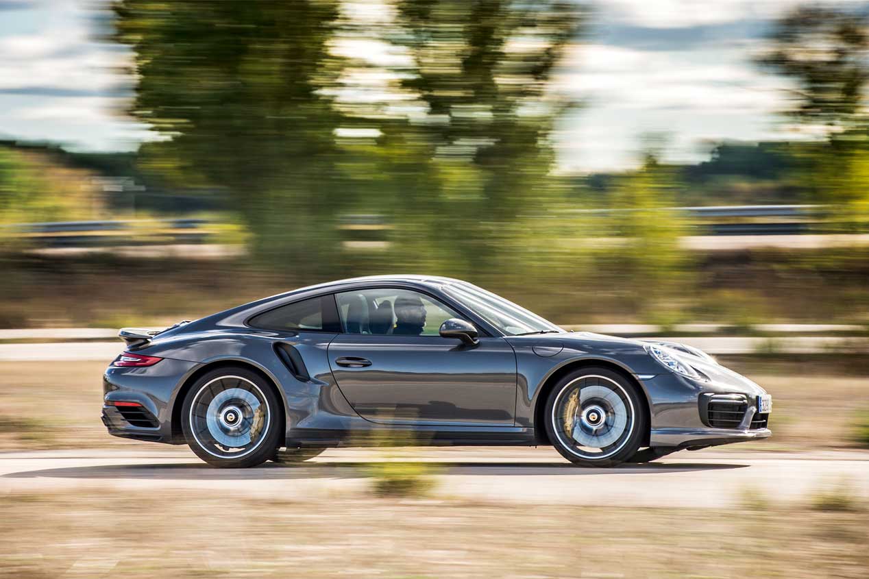 Novedades en la gama Porsche 911: nuevos colores, más potencia