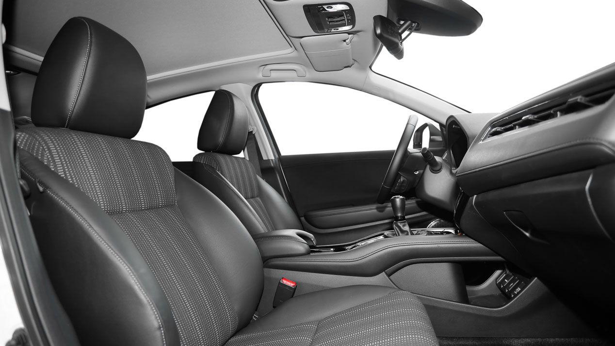 Comparativa: Audi Q2 1.6 TDI vs Honda HR-V 1.6 i-DTEC
