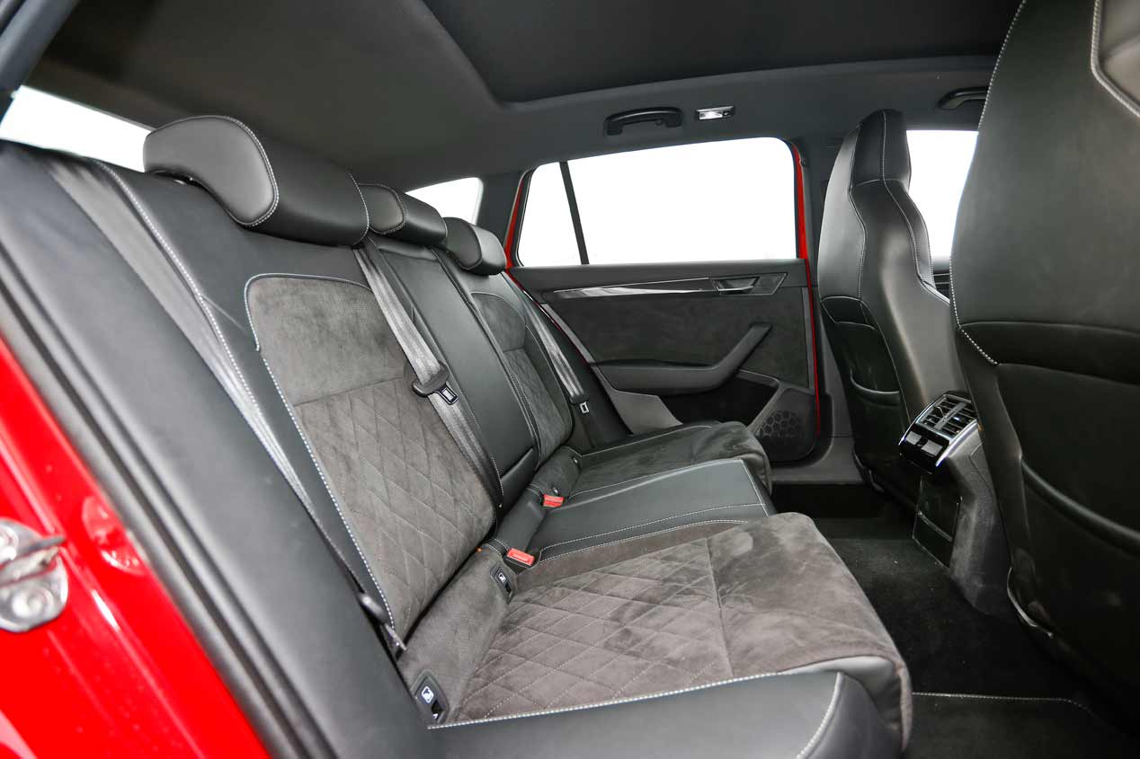 Skoda Superb Combi 2.0 TSI 4x4 Sportline: muy amplio y deportivo