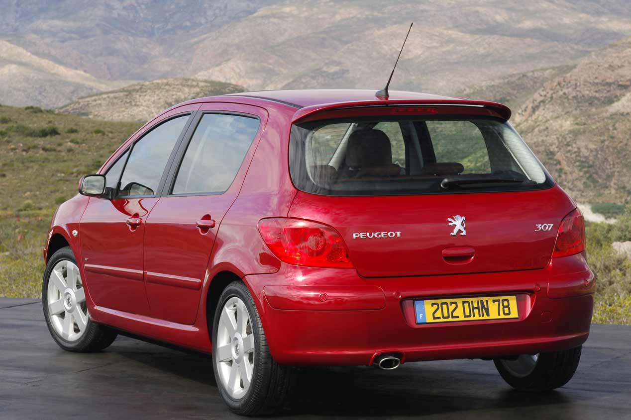 Los Peugeot que han sido Coche del Año en Europa