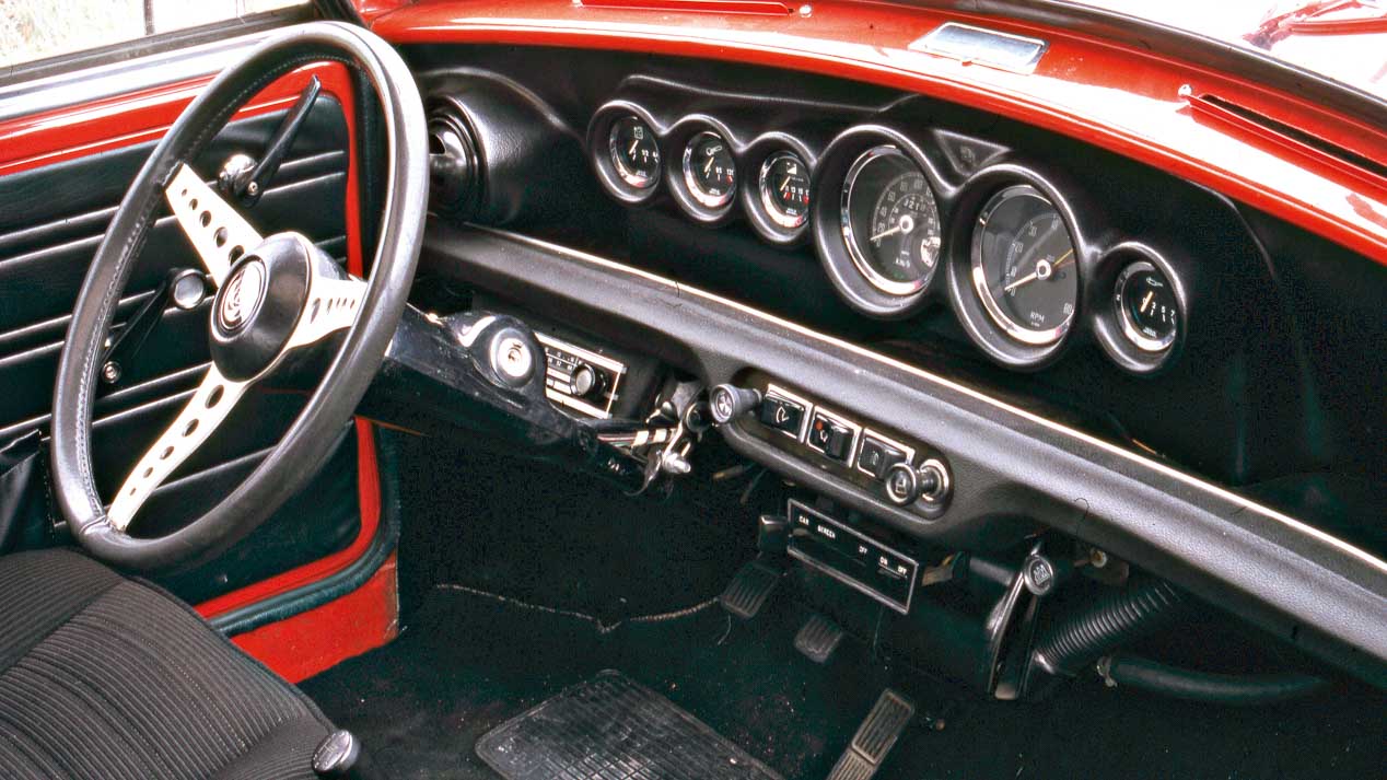 Mini Cooper 1300: la historia de un deportivo mítico
