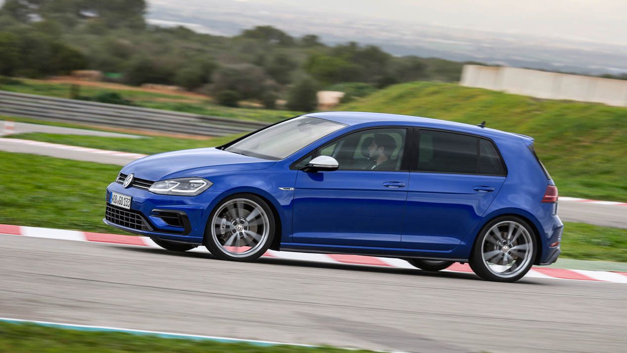 Probamos los Golf más deportivos: GTi Performance y Golf R