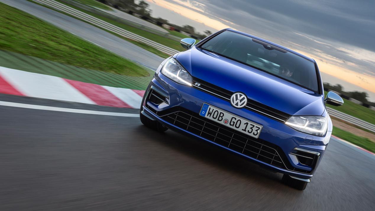 Probamos los Golf más deportivos: GTi Performance y Golf R