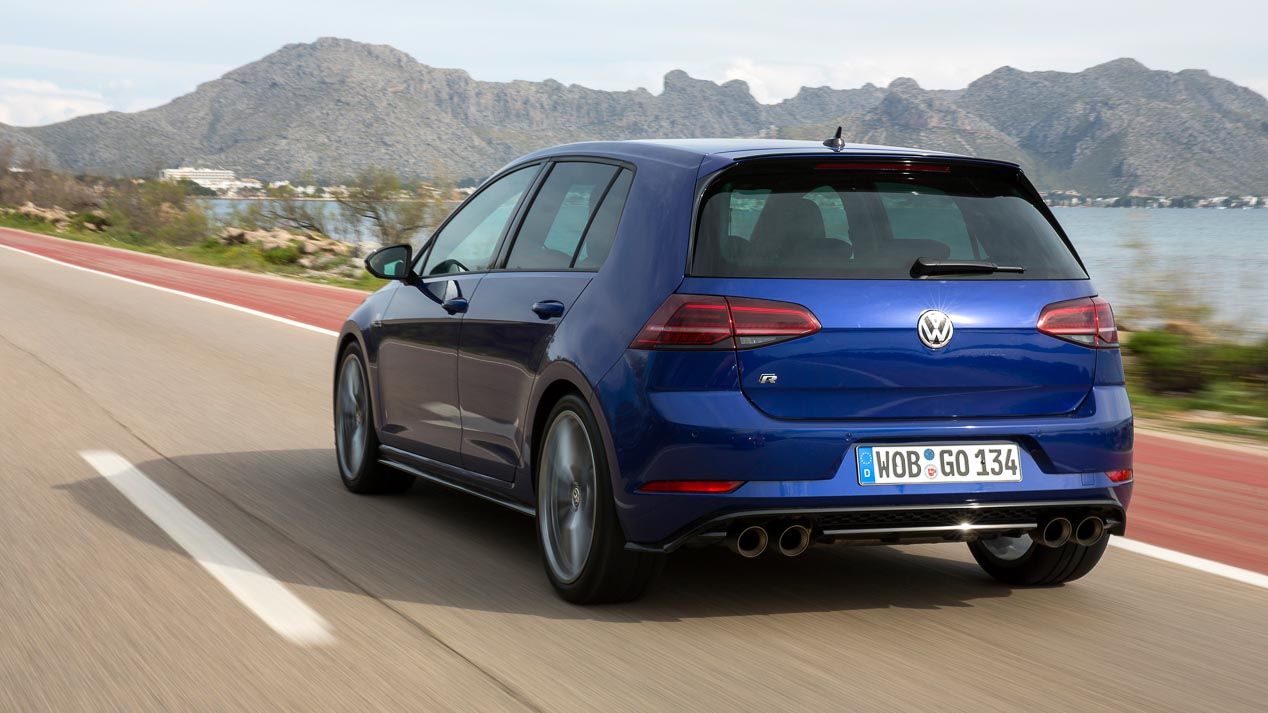 Probamos los Golf más deportivos: GTi Performance y Golf R