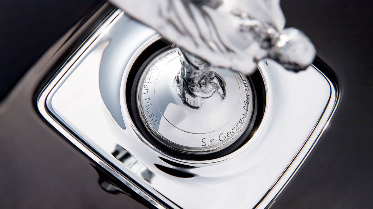 Se ponen a la venta nueve exclusivos Rolls-Royce Wraith inspirados en los rockeros británicos