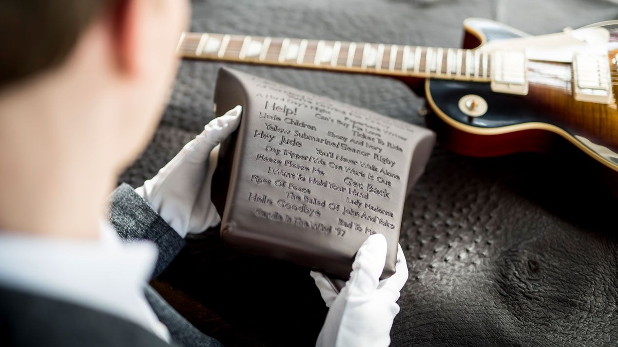 Se ponen a la venta nueve exclusivos Rolls-Royce Wraith inspirados en los rockeros británicos