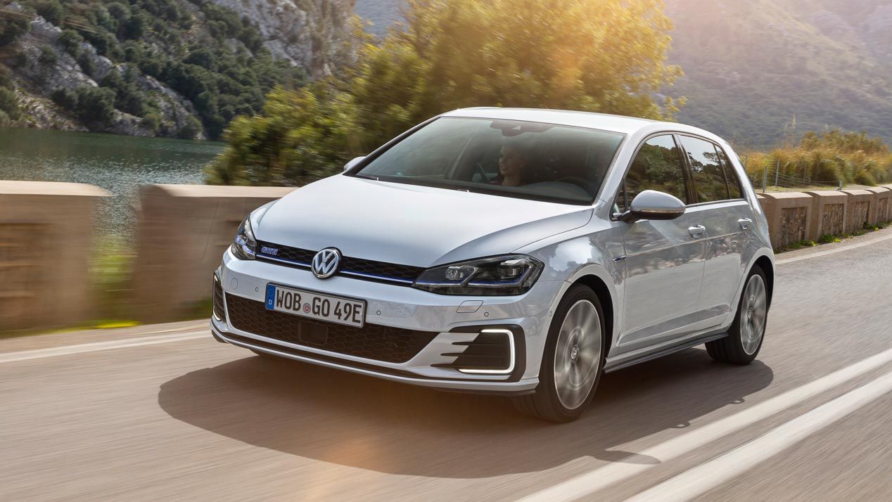 VW e-Golf y Golf GTE, probamos los Golf más eficientes