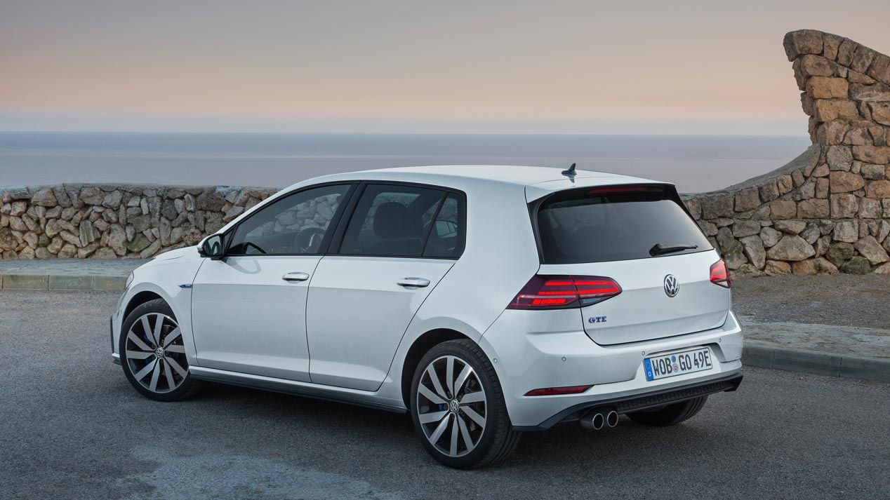 VW e-Golf y Golf GTE, probamos los Golf más eficientes