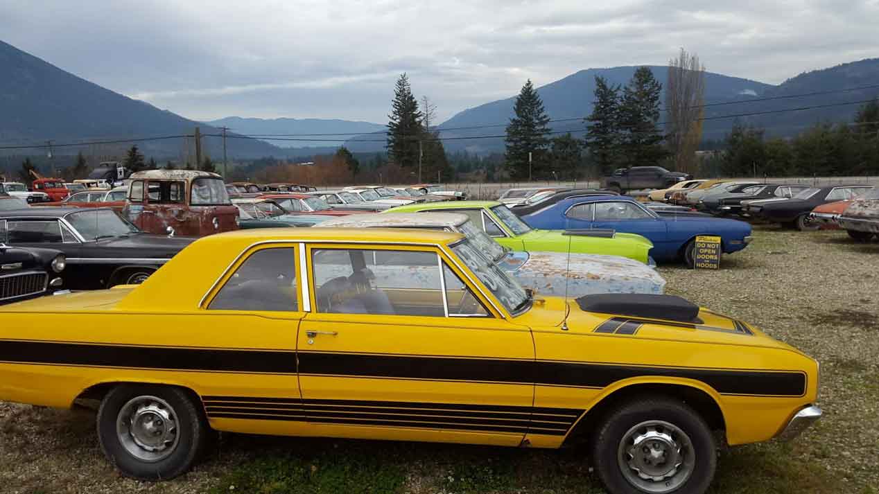 A la venta una casa con 340 coches