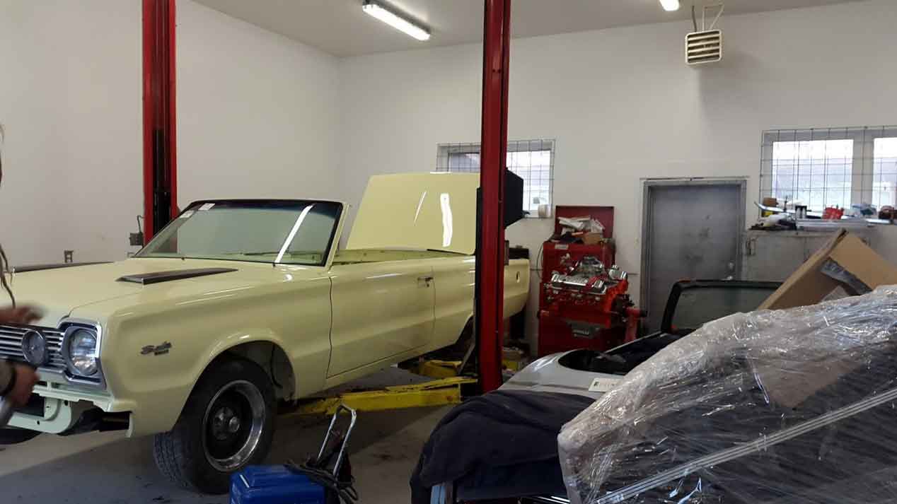 A la venta una casa con 340 coches