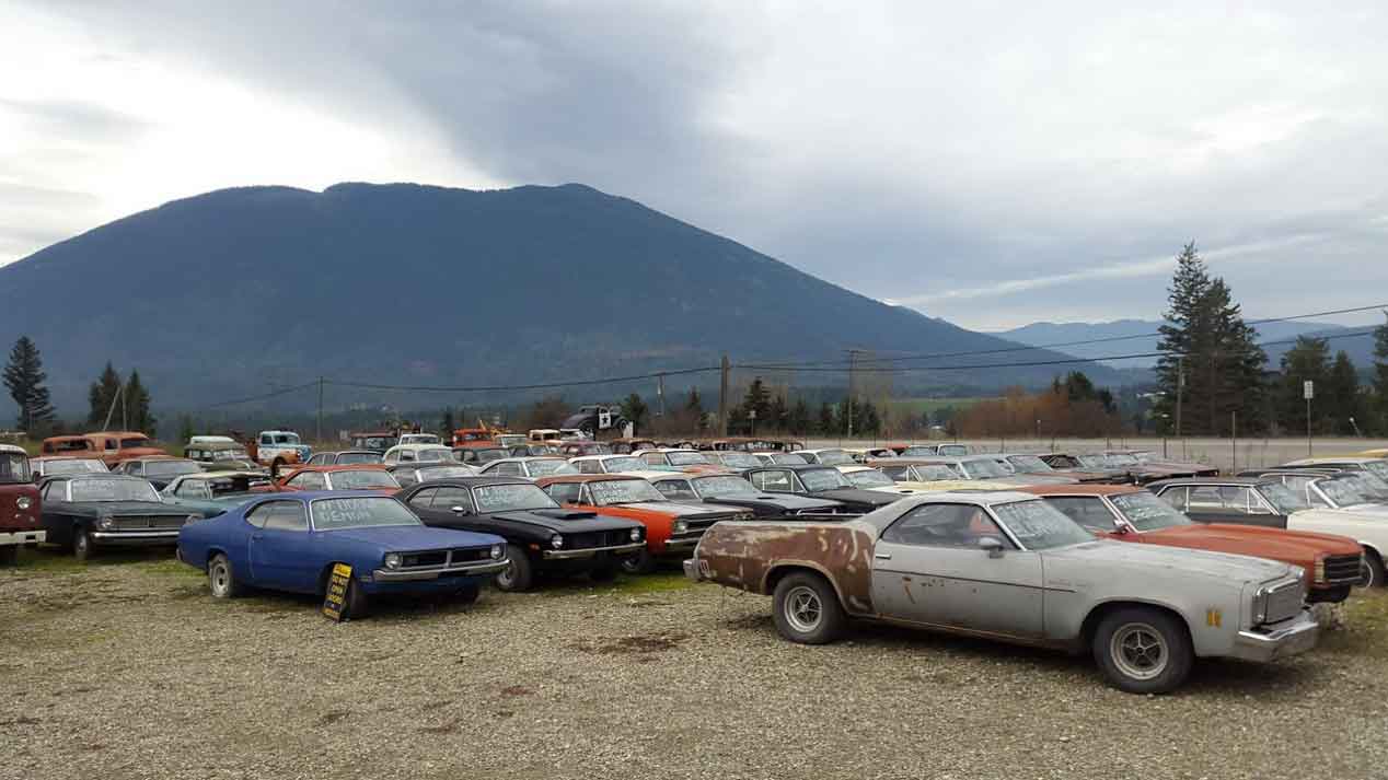 A la venta una casa con 340 coches