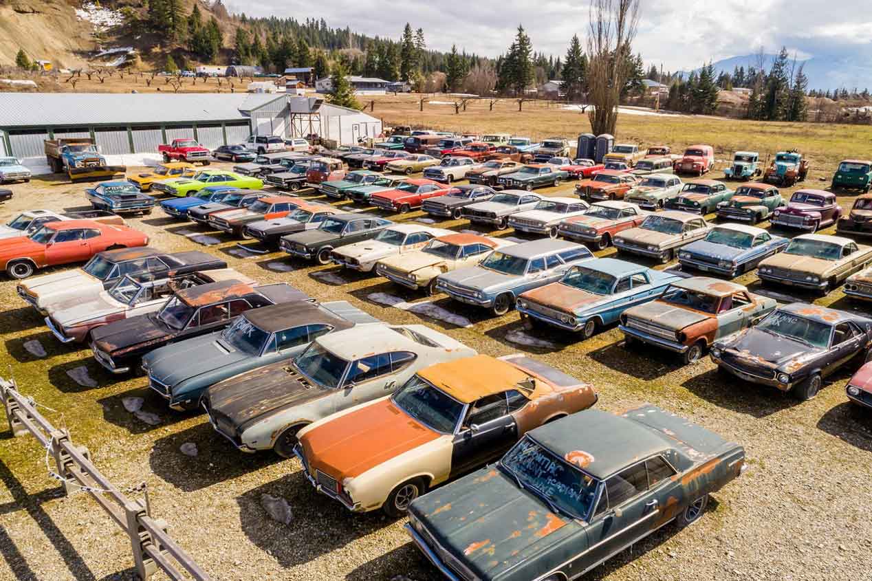 A la venta una casa con 340 coches