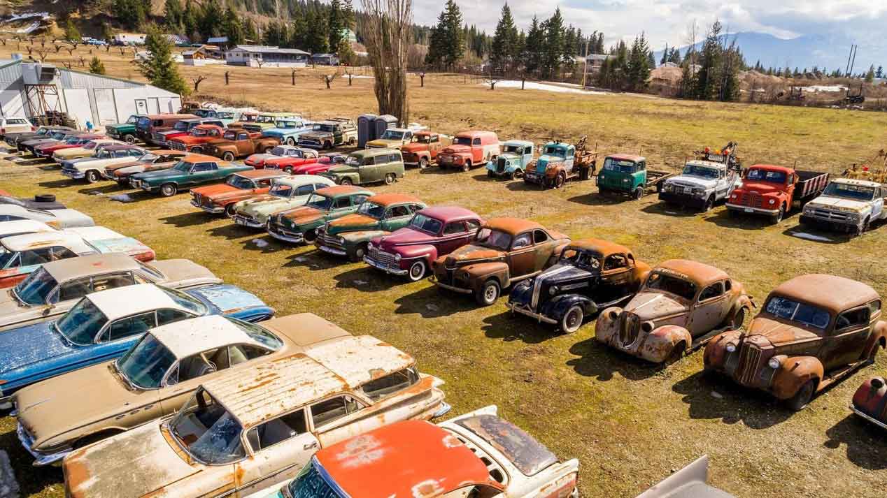 A la venta una casa con 340 coches
