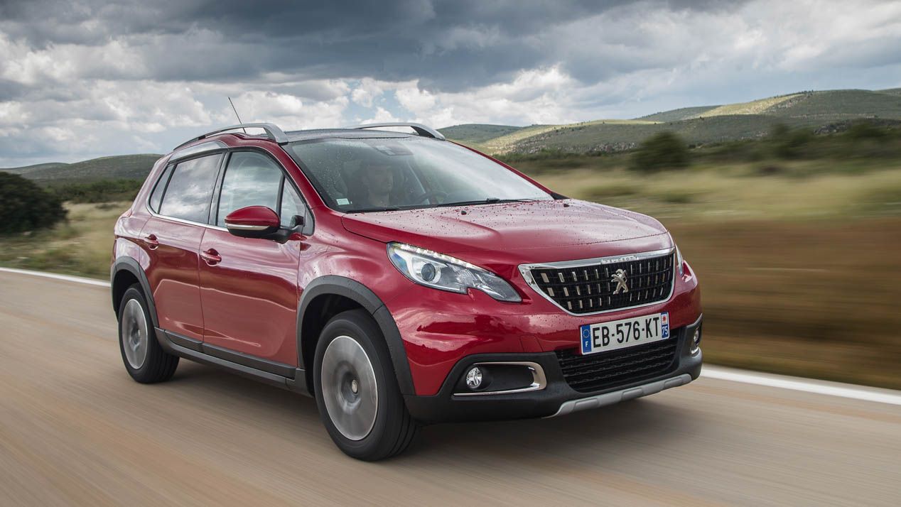 Dacia Sandero Stepway, Renault Captur y Peugeot 2008: ¿cuál es mejor?